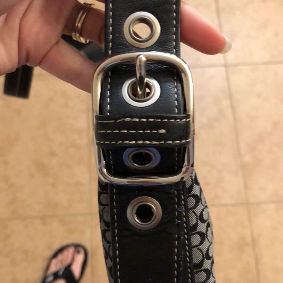 Large Coach Bag - Picture 4 of 4